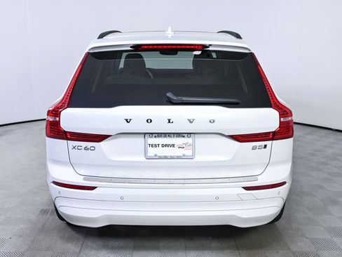 Used 2023 Volvo XC60 B5 Core w/ Climate Package image 30