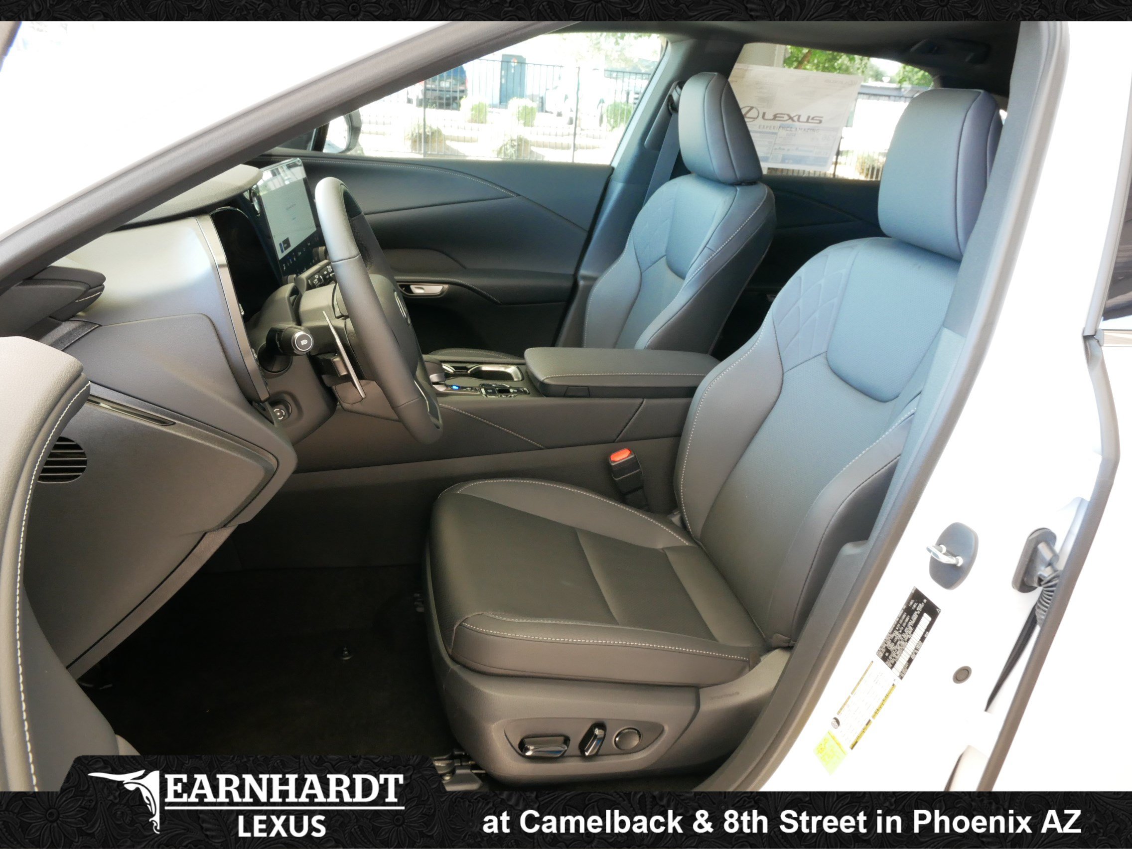 New 2026 Lexus RX 350h w/ Convenience Package AWD/4WD image 2
