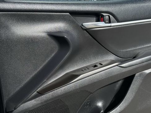 Used 2023 Toyota Camry SE w/ Protection Package (Q2) (TMS) FWD image 26