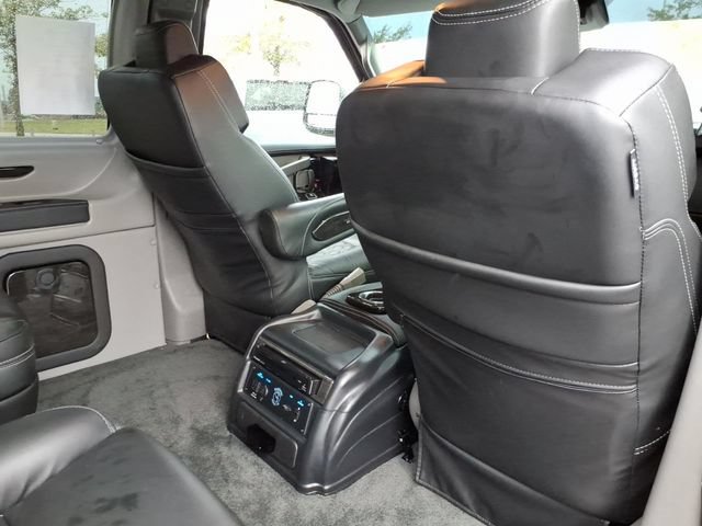 Used 2026 GMC Savana 2500 w/ Driver Convenience Package RWD image 18