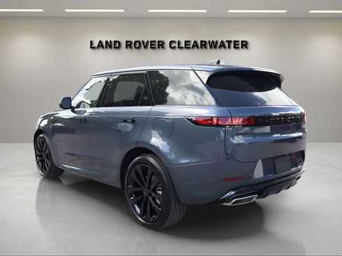 New 2026 Land Rover Range Rover Sport Dynamic SE AWD/4WD image 3
