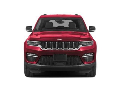 New 2025 Jeep Grand Cherokee Altitude image 9