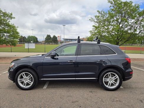 Used 2017 Audi Q5 2.0T Premium Plus w/ Technology Package AWD/4WD image 4