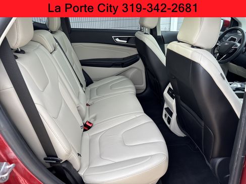 Used 2021 Ford Edge Titanium AWD/4WD image 5