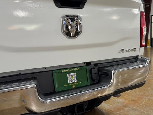 Used 2021 RAM 2500 Tradesman w/ Chrome Appearance Group image 57