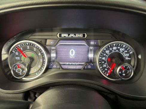 Used 2020 RAM 1500 Big Horn image 17