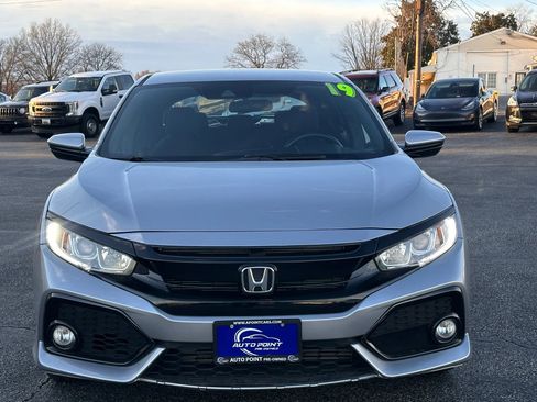 Used 2019 Honda Civic Sport image 2
