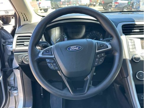 Used 2019 Ford Fusion S FWD image 15