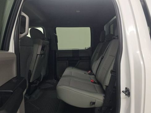 Used 2020 Ford F250 XL w/ STX Appearance Package RWD image 7