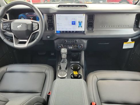 New 2026 Ford Bronco Badlands AWD/4WD image 11