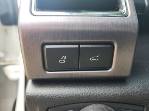 Used 2020 Ford Expedition Max Platinum AWD/4WD image 31