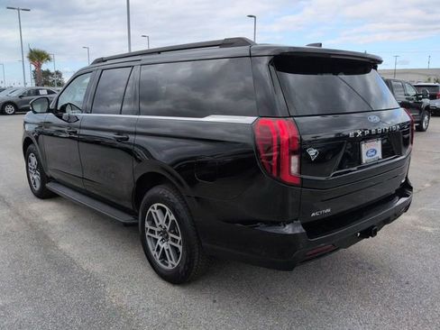 Used 2025 Ford Expedition Max Active AWD/4WD image 6