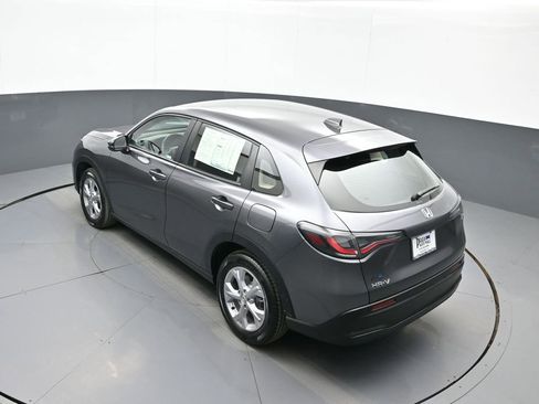 Certified 2023 Honda HR-V LX image 38