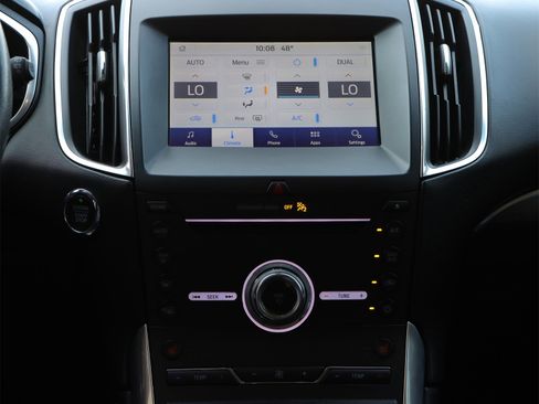 Used 2019 Ford Edge Titanium w/ Cargo Accessory Package image 13