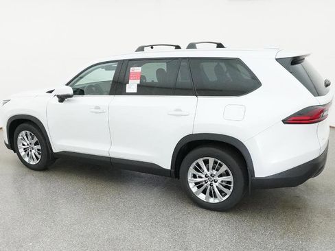 New 2026 Toyota Grand Highlander Platinum AWD/4WD image 7