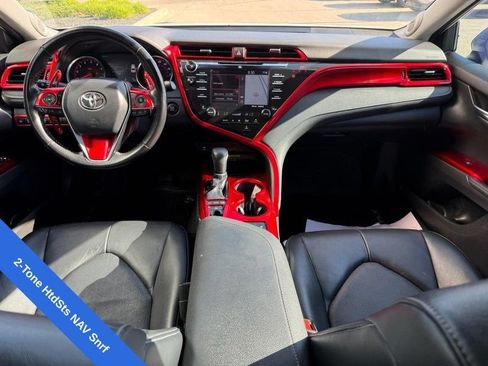 Used 2019 Toyota Camry XSE w/ Navigation Package FWD image 13