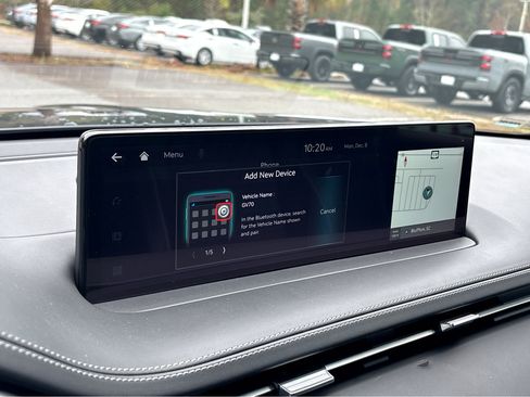 Used 2025 Genesis GV70 3.5T Sport w/ Sport Prestige Package image 9