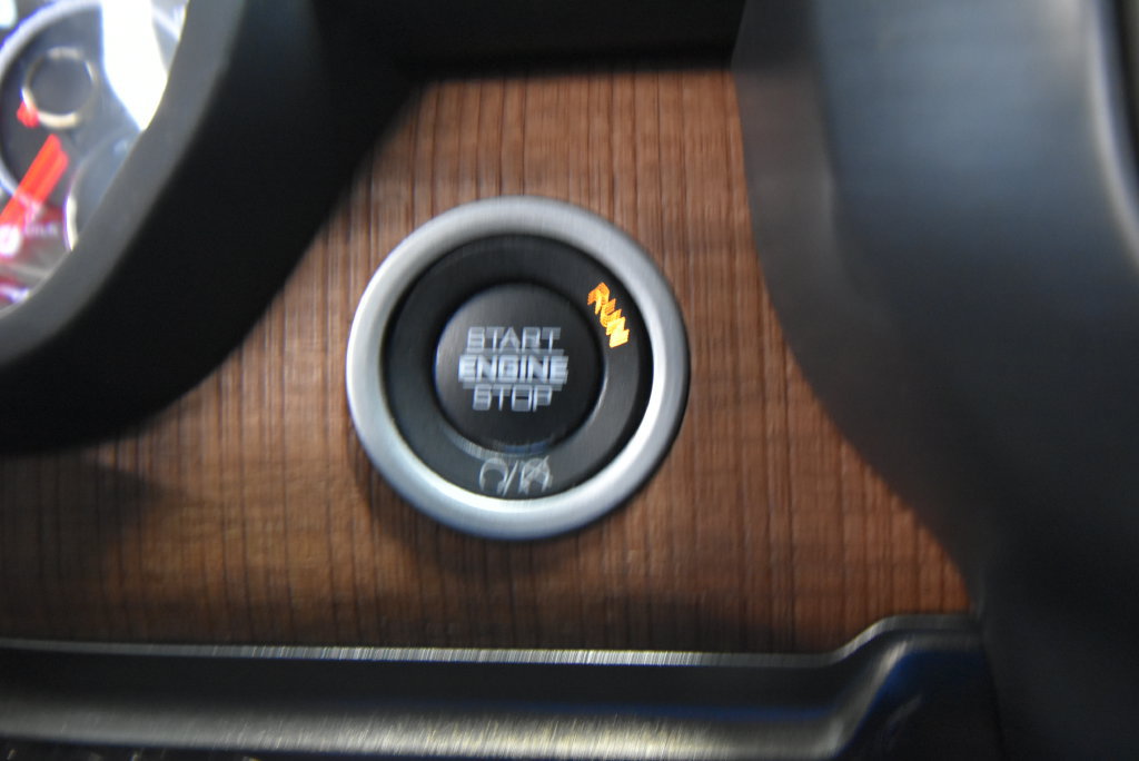 Used 2022 RAM 3500 Limited AWD/4WD image 16