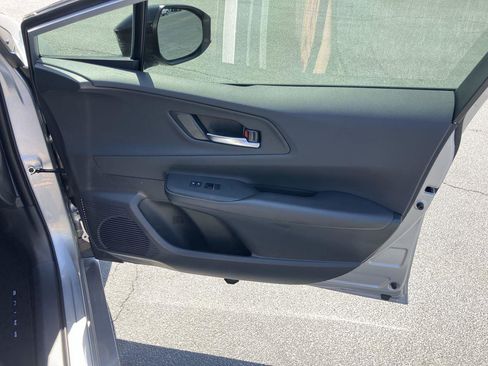 Used 2024 Toyota Prius Prime image 31