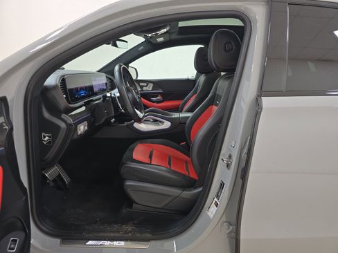 Certified 2024 Mercedes-Benz GLE 63 AMG S w/ Driver Assistance Package image 2