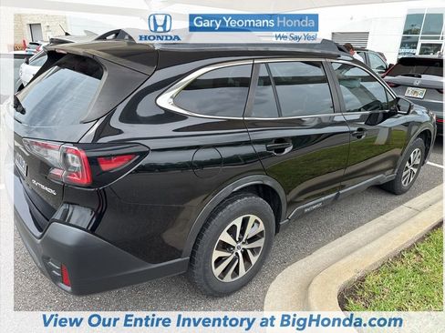 Used 2021 Subaru Outback AWD/4WD image 5