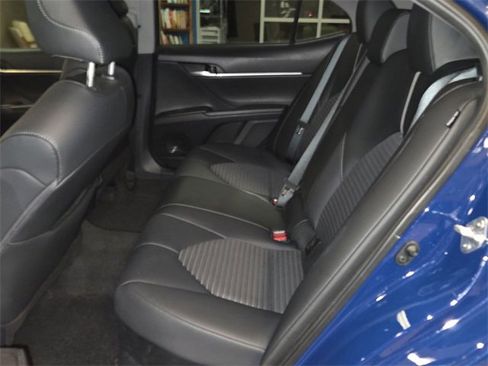 Used 2023 Toyota Camry SE image 22