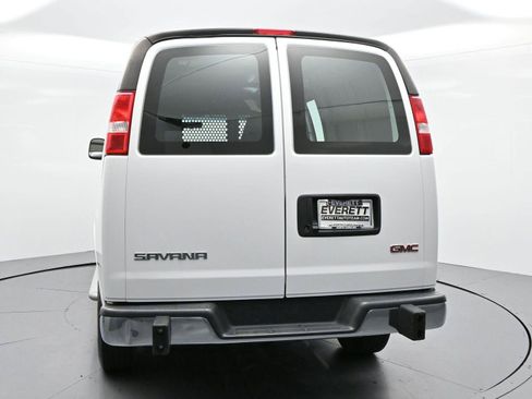 Used 2024 GMC Savana 2500 w/ Driver Convenience Package RWD image 6