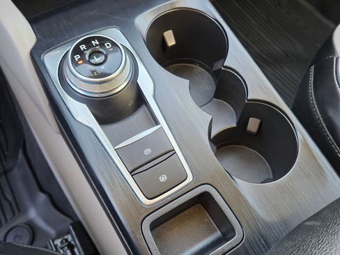 Used 2023 Ford Escape Platinum image 30