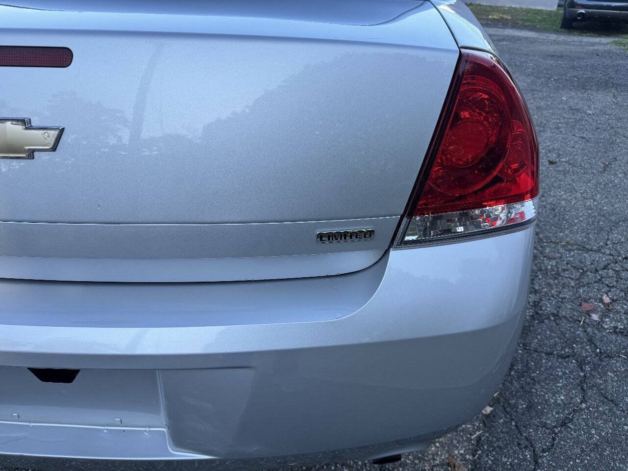 Used 2016 Chevrolet Impala Limited LS FWD image 9