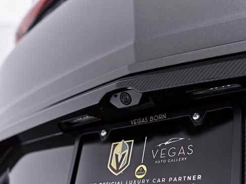 Used 2025 Lamborghini Urus Performante AWD/4WD image 31