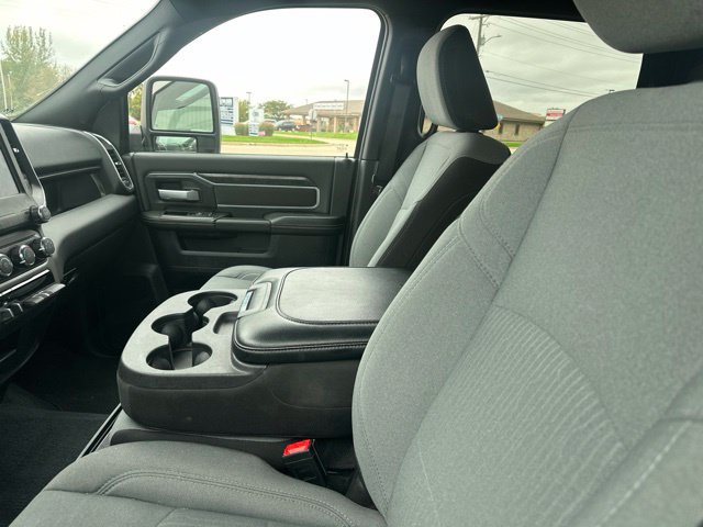 Used 2024 RAM 2500 Big Horn w/ Bed Utility Group AWD/4WD image 5