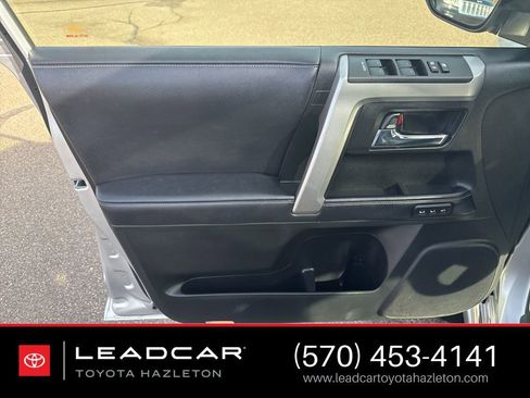 Used 2019 Toyota 4Runner Limited image 15