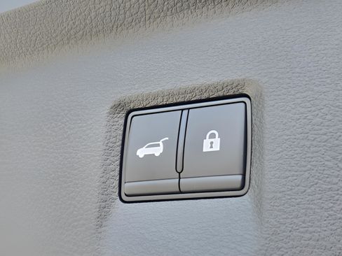 Certified 2026 INFINITI QX60 Luxe w/ Cargo Package image 11