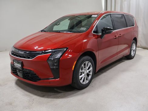 New 2027 Chrysler Pacifica Select AWD/4WD image 3