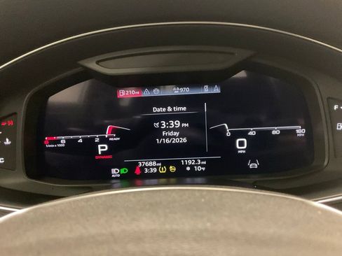 Used 2024 Audi A6 Premium Plus image 15