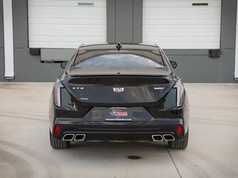 Used 2020 Cadillac CT4 V w/ Climate Package image 6