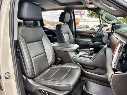 Used 2026 GMC Sierra 1500 Denali AWD/4WD image 25
