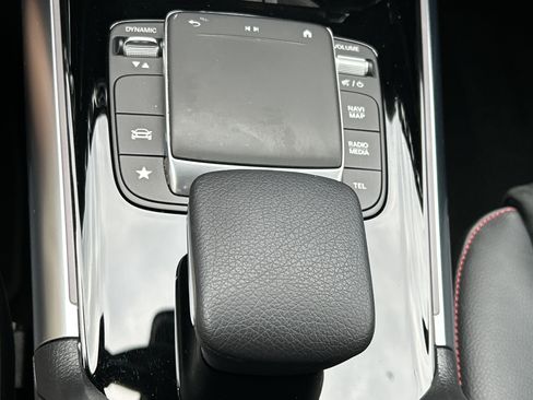 Certified 2023 Mercedes-Benz GLA 250 4MATIC image 34