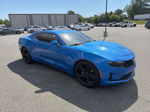 Used 2024 Chevrolet Camaro LT RWD image 9