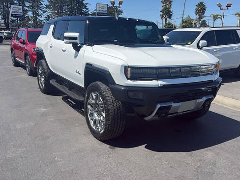 Used 2025 GMC Hummer EV 3X AWD/4WD image 1