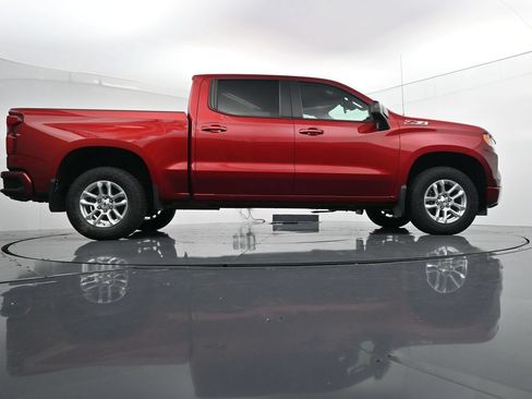 Used 2023 Chevrolet Silverado 1500 RST AWD/4WD image 38