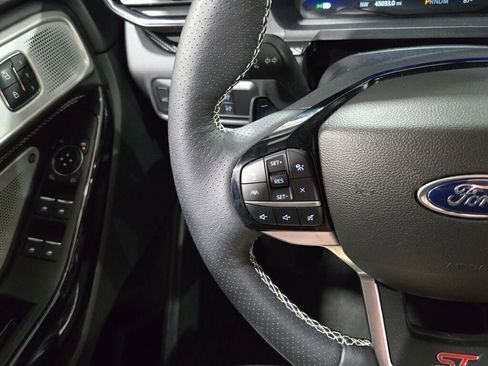 Certified 2022 Ford Explorer ST w/ Equipment Group 401A image 34