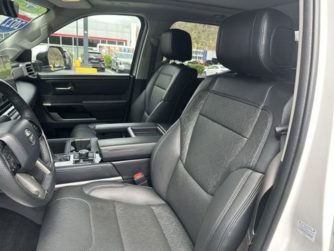 Used 2022 Toyota Tundra Limited w/ TRD Off-Road Package image 15
