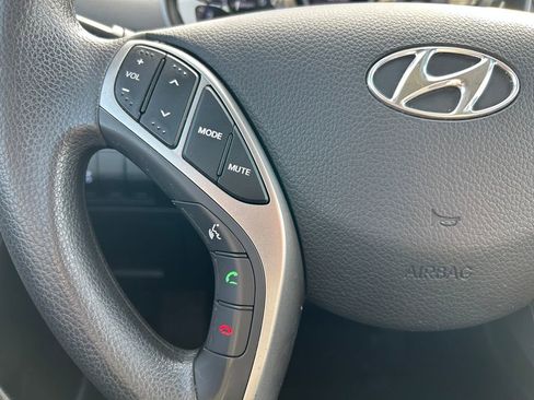 Used 2014 Hyundai Elantra GT image 17