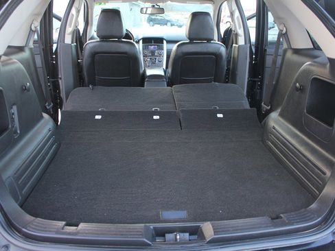 Used 2013 Ford Edge SEL image 38