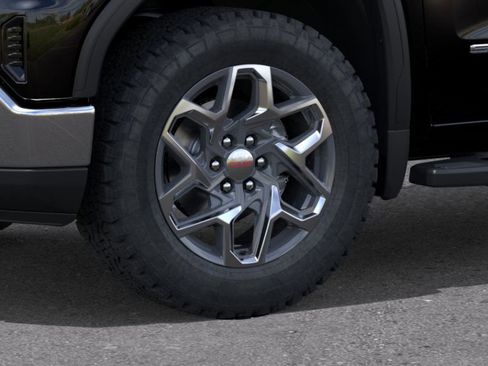 New 2026 GMC Sierra 1500 SLT image 5