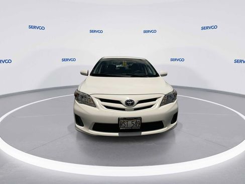 Used 2012 Toyota Corolla LE FWD image 3
