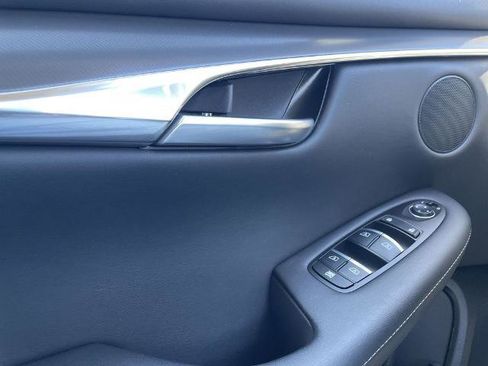 Certified 2025 INFINITI QX50 Pure image 25