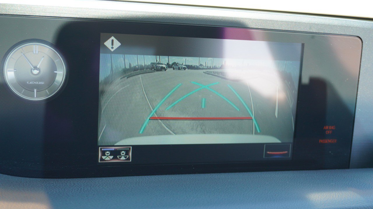 Used 2019 Lexus ES 350 w/ Premium Package FWD image 17