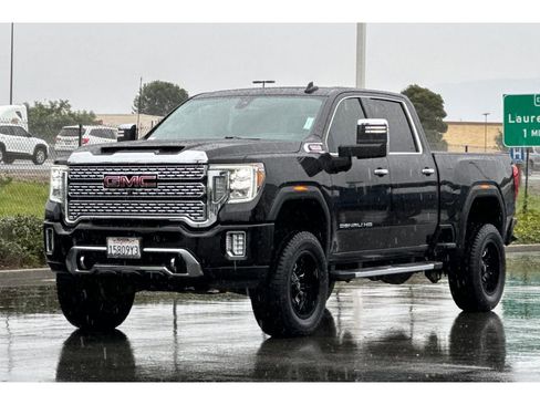 Used 2021 GMC Sierra 3500 Denali w/ Denali Ultimate Package image 8